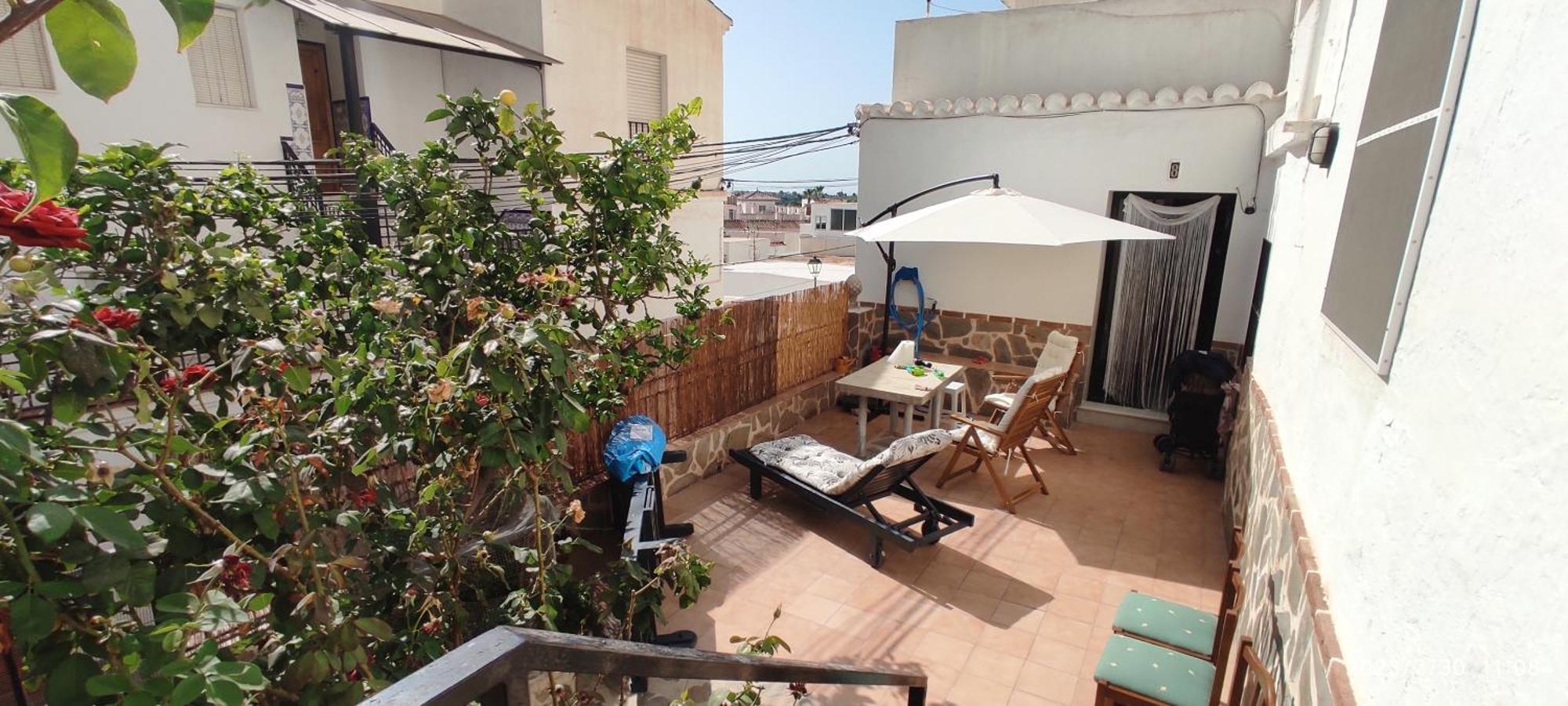 Acogedora Casa Familiar Con Patio Villa Salobrena Bagian luar foto