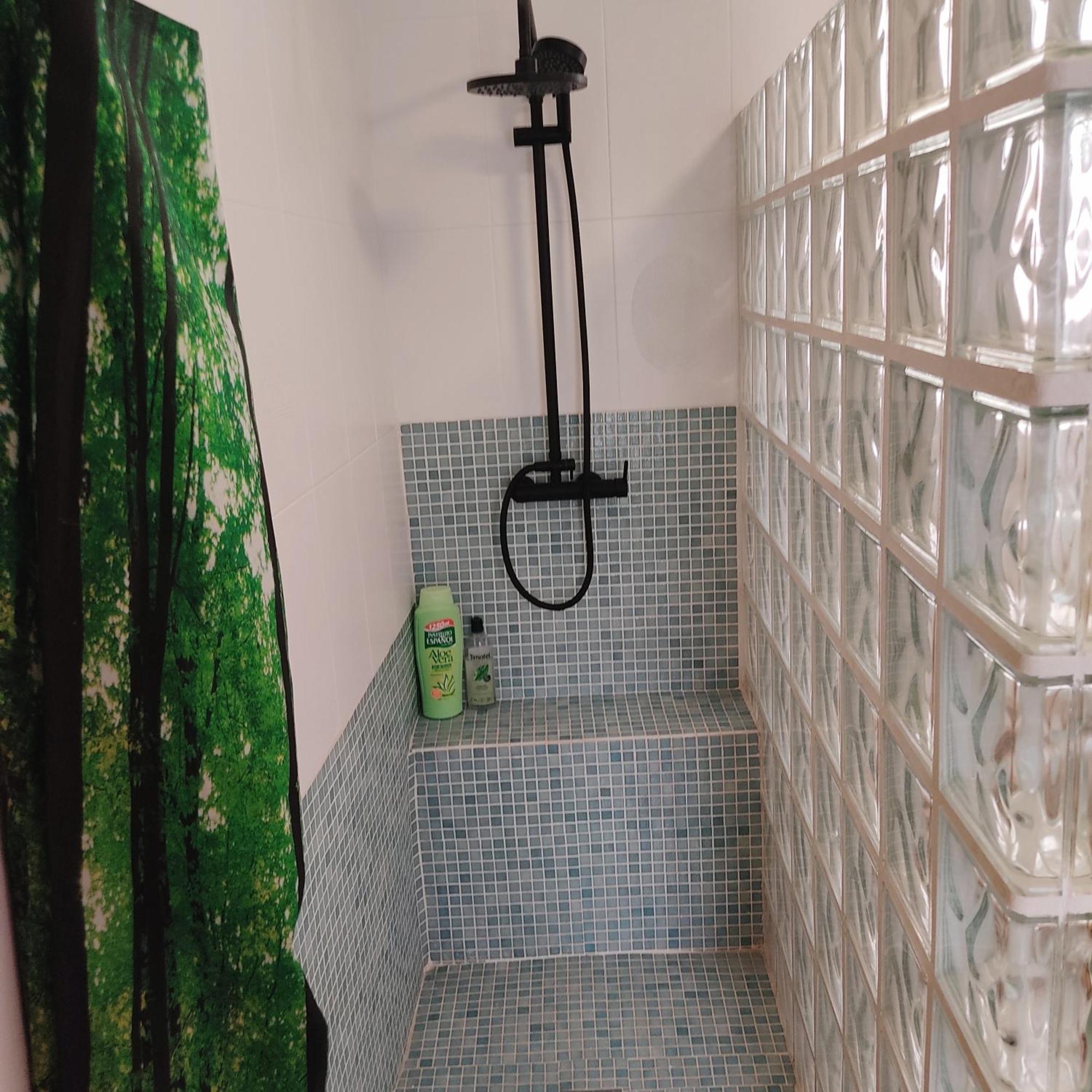 Acogedora Casa Familiar Con Patio Villa Salobrena Bagian luar foto