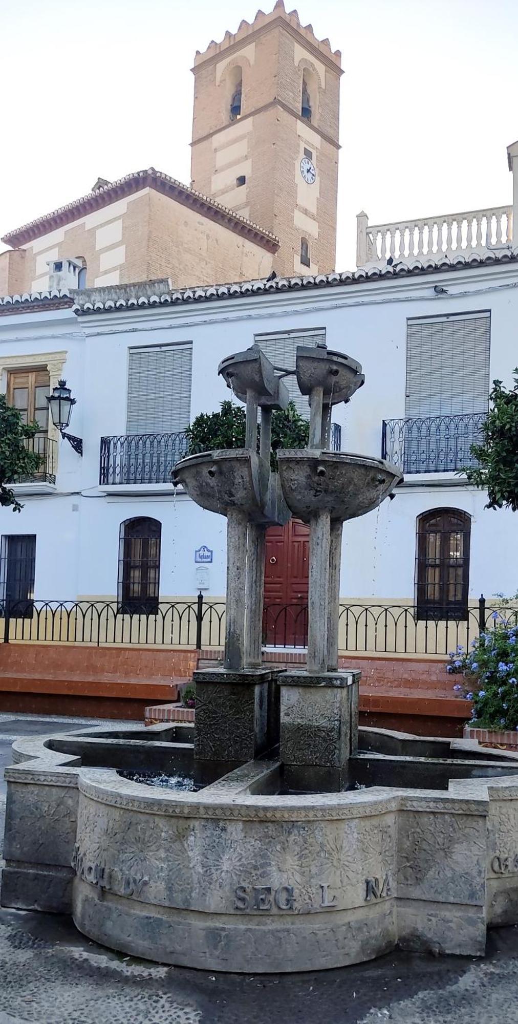 Acogedora Casa Familiar Con Patio Villa Salobrena Bagian luar foto